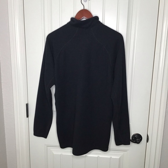 Patagonia Capilene Pullover in Black. - Picture 7 of 11